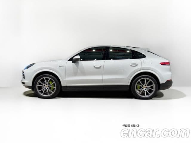 Porsche Cayenne (PO536) 3.0 E-гибрид купе, 2020 1