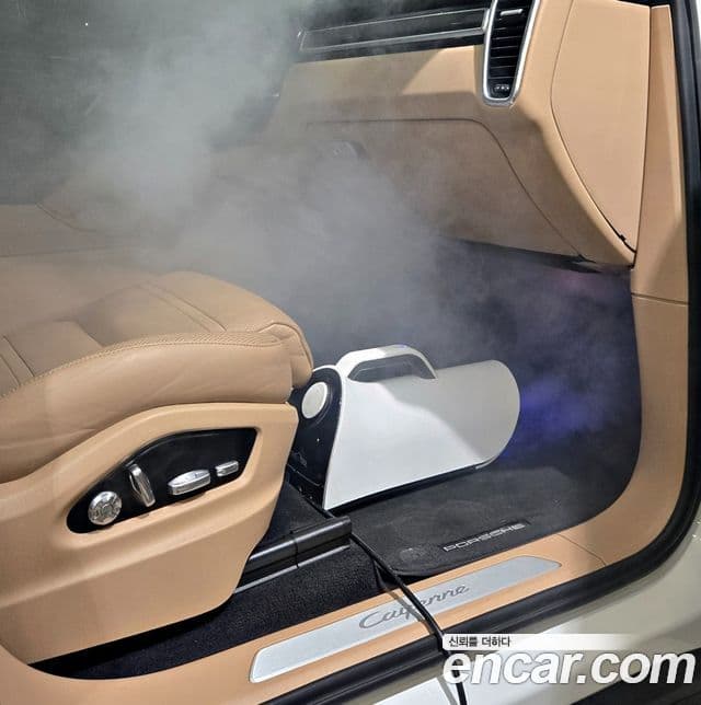 Porsche Cayenne (PO536) 3.0 E-гибрид купе, 2020 4