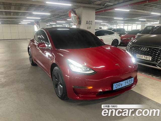 Tesla модель 3 Standard Range Plus, 2020 1