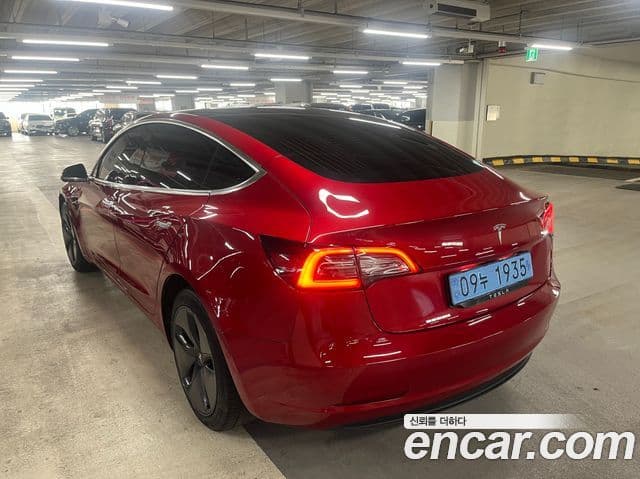 Tesla модель 3 Standard Range Plus, 2020 2