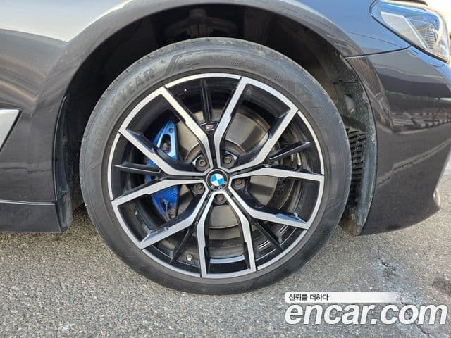 BMW 5시리즈 (G30) 530i xDrive M Sport, 2023 все фото