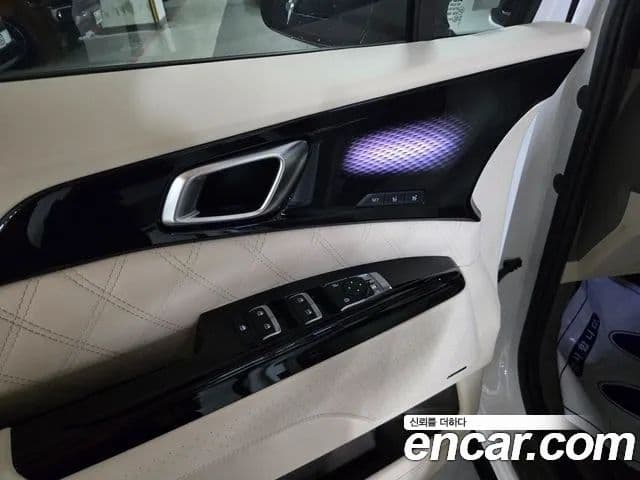 Kia Carnival 4세대 бензин 9인승 High Limousine(компания по спецнадстройкам), 2023 17