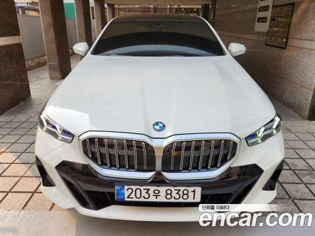 BMW 5시리즈 (G60) 520i M Sport, 2026 1
