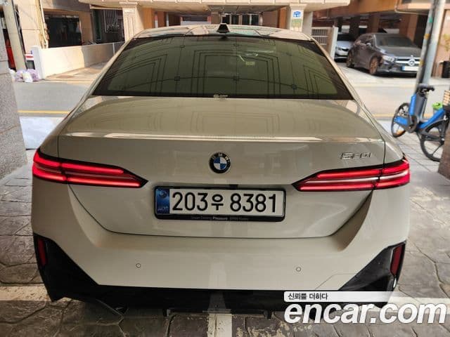 BMW 5시리즈 (G60) 520i M Sport, 2026 4