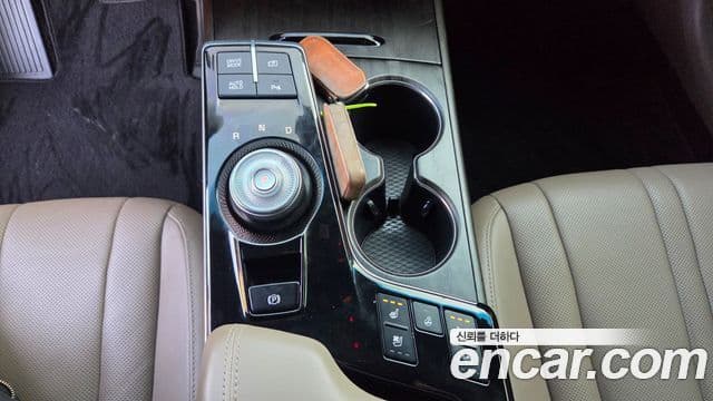 Kia K8 гибрид Noblesse, 2022 10