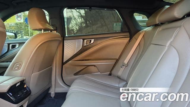 Kia K8 гибрид Noblesse, 2022 12