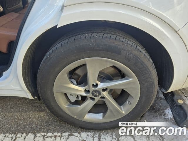 Genesis GV70, 2025 все фото