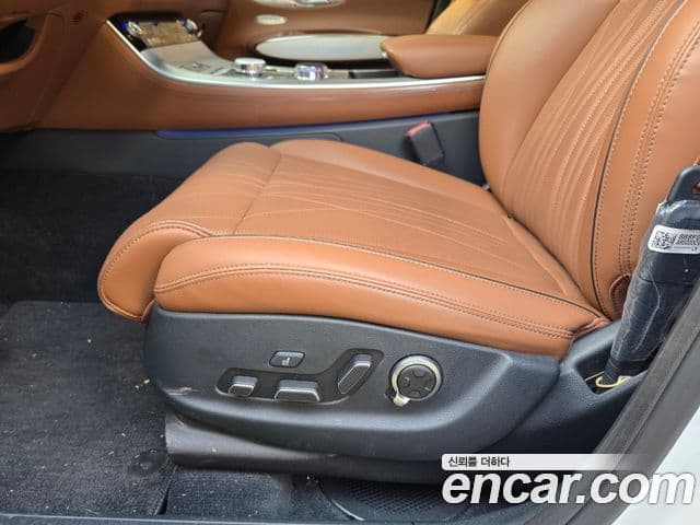 Genesis GV70, 2025 12