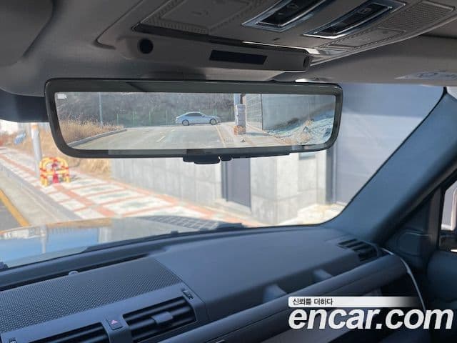 Land Rover Defender (L663) 110 D300 HSE, 2023 все фото