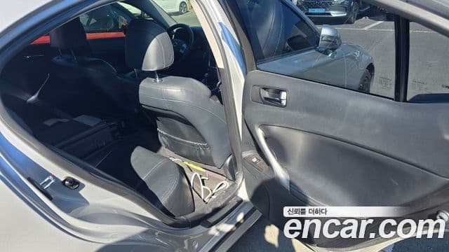 Lexus IS250 XE20, 2011 10