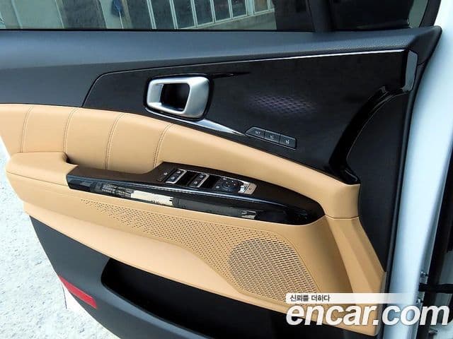 Kia Carnival 4세대 Signature, 2023 12