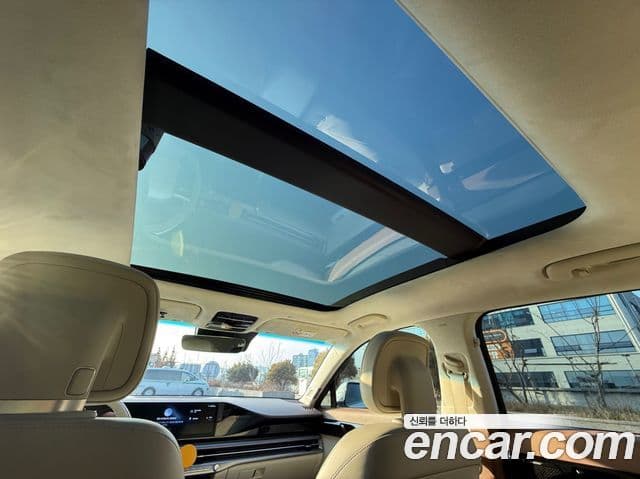 Hyundai Grandeur гибрид (GN7) Calligraphy, 2023 8