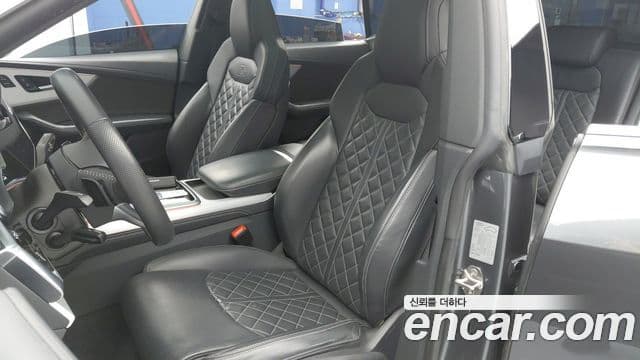 Audi Q8 (4M) Premium, 2020 6