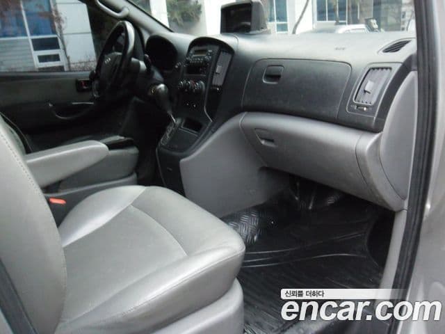 Hyundai Grand Starex CVX Deluxe, 2014 10