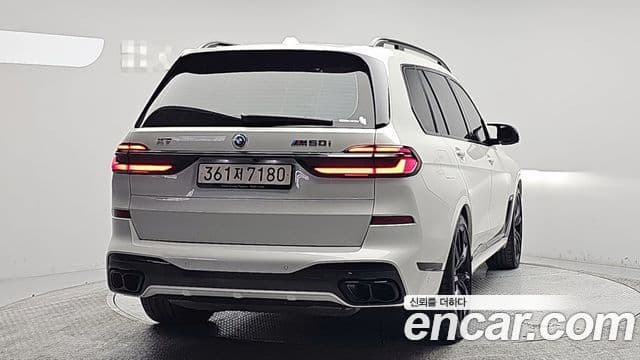 BMW X7 (G07) M60i xDrive M Sport 6인승, 2023 2