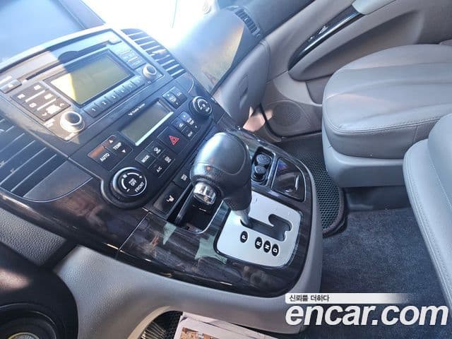 Kia Carnival R New Carnival лимузин GLX, 2011 9