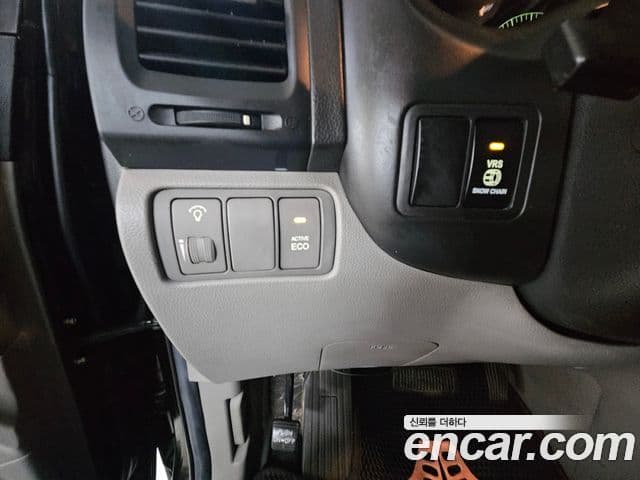 Kia Carnival R New Carnival лимузин GLX, 2011 15