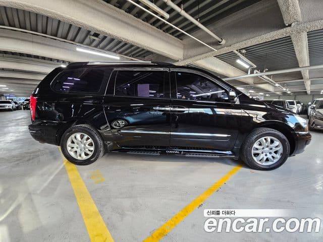 Kia Carnival R New Carnival лимузин GLX, 2011 20