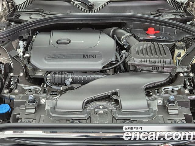 Mini Cooper 클럽맨 2세대, 2024 6