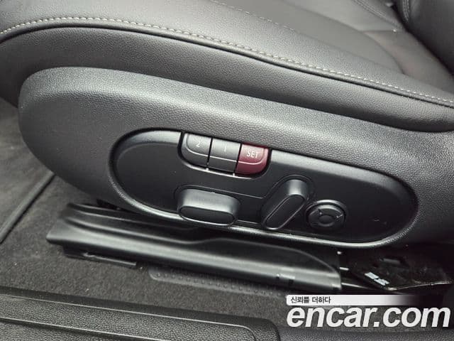 Mini Cooper 클럽맨 2세대, 2024 13