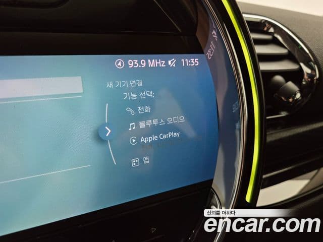 Mini Cooper 클럽맨 2세대, 2024 14