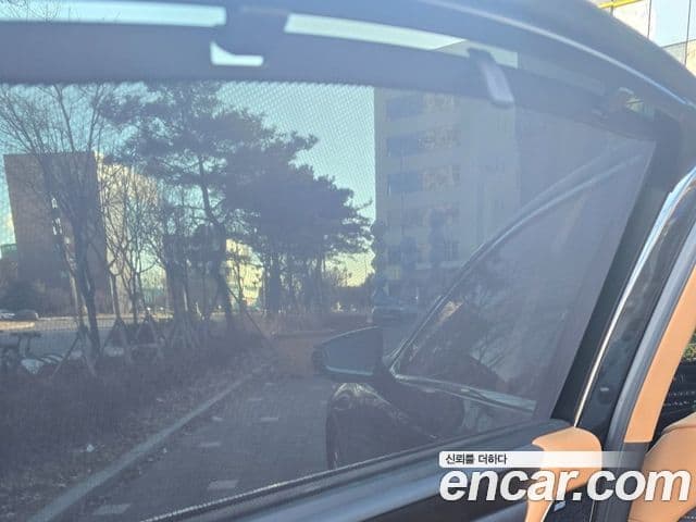 Lexus ES300h 7세대 Executive, 2025 12