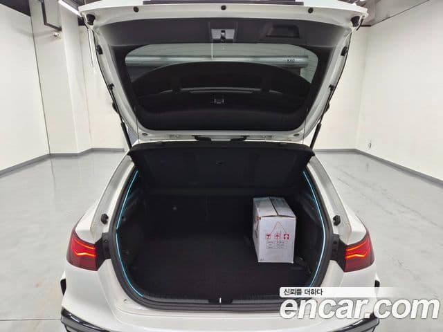 Kia The / новый New K3 2세대 Signature, 2022 18