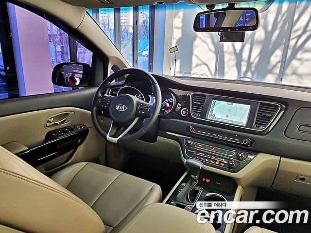 Kia The / новый New Carnival Noblesse, 2019 7