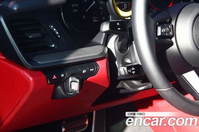 Porsche 911 (992) Targa 4, 2024 14