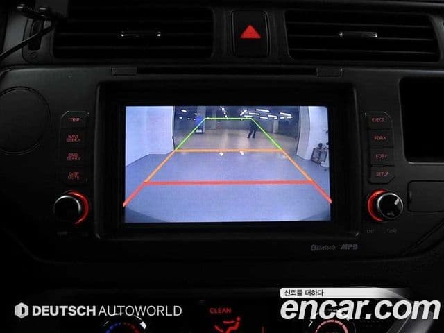 Kia All New Pride Luxury, 2014 15