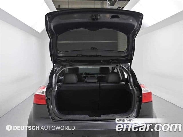 Kia All New Pride Luxury, 2014 20