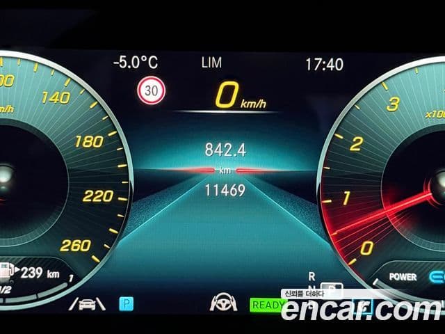 Mercedes-Benz E-класс W213 E450 4MATIC кабриолет, 2023 11