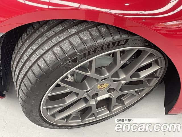 Porsche 911 (992) Carrera 4 кабриолет, 2024 все фото