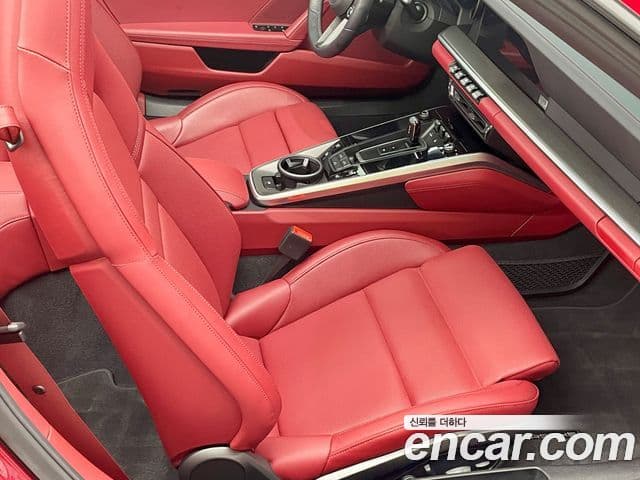 Porsche 911 (992) Carrera 4 кабриолет, 2024 10