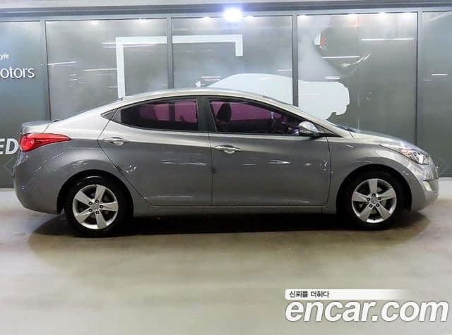 Hyundai Avante MD Premier, 2012 4
