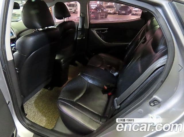 Hyundai Avante MD Premier, 2012 8