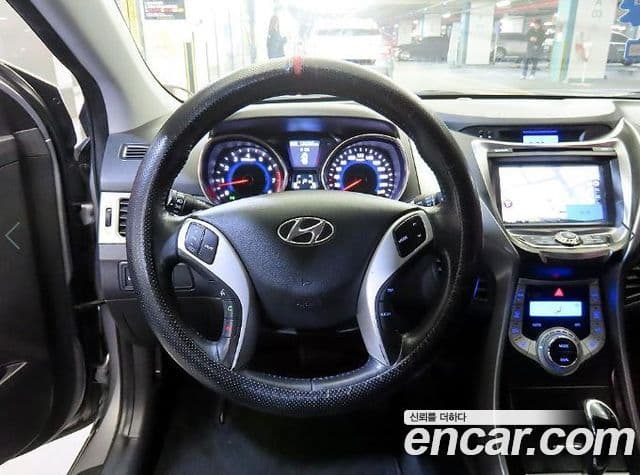 Hyundai Avante MD Premier, 2012 9