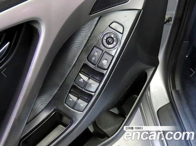 Hyundai Avante MD Premier, 2012 14