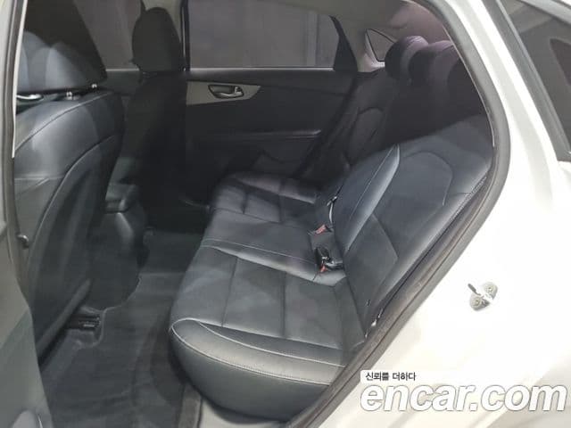 Kia All New K3 Luxury, 2019 19