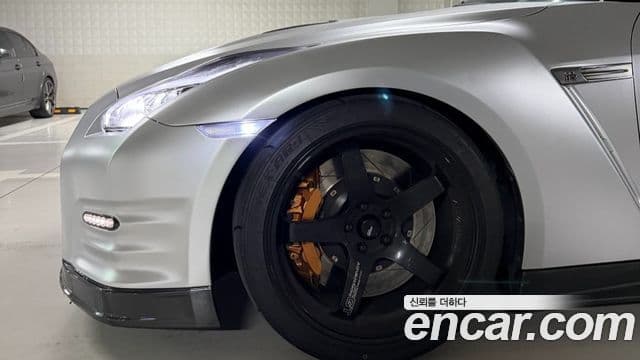 Nissan GT-R R35, 2010 все фото