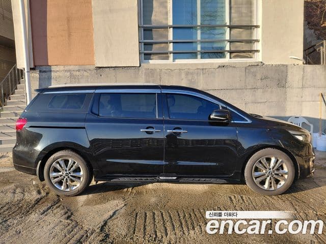Kia All New Carnival Prestige, 2015 7