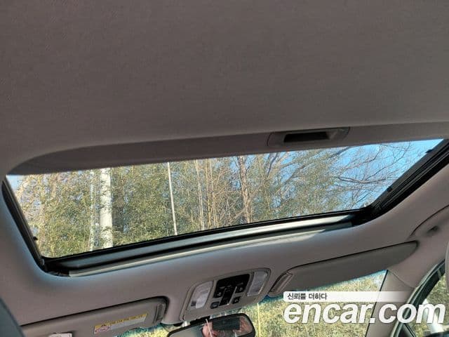 Kia All New Carnival Prestige, 2015 10