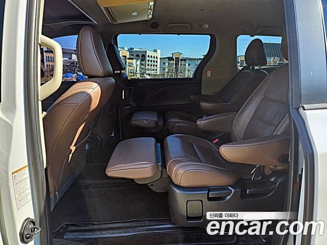 Toyota Sienna, 2017 6