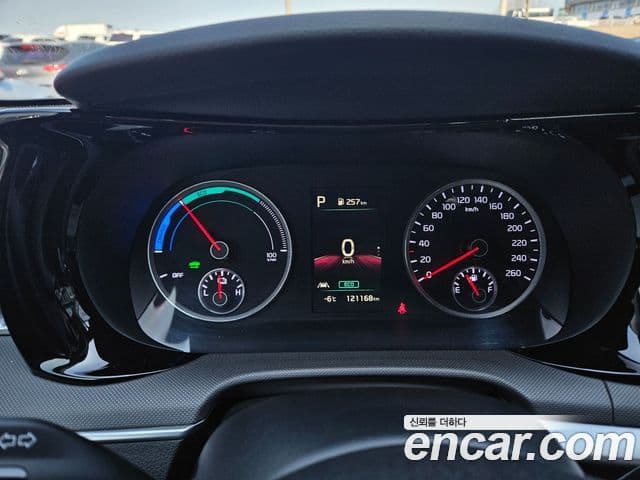 Kia K5 гибрид 3세대 Prestige, 2022 8