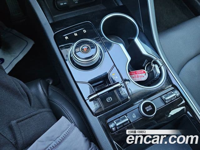 Kia K5 гибрид 3세대 Prestige, 2022 9