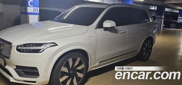 Volvo XC90 2세대 T8 Ultimate Bright гибрид, 2024 4