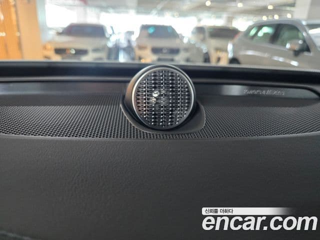 Volvo XC90 2세대 T8 Ultra Bright гибрид, 2025 16