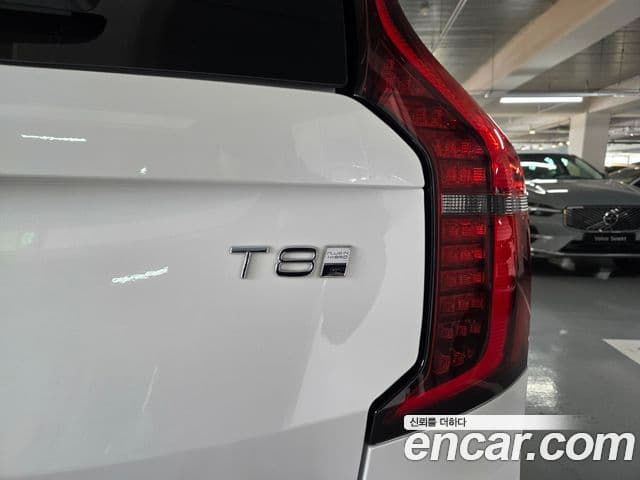 Volvo XC90 2세대 T8 Ultra Bright гибрид, 2025 17