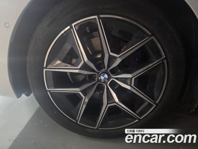 BMW 5시리즈 (G60) 520i M Sport, 2025 11
