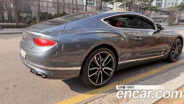 Bentley Continental GT 3세대 4.0 GT Azure, 2023 4